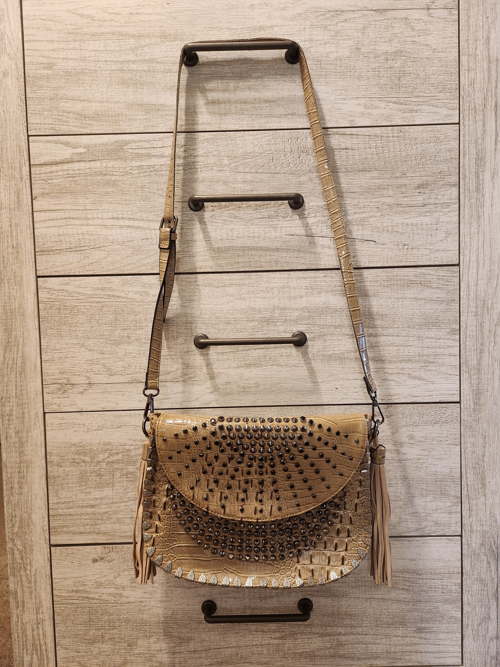Tan Studded Faux Croc-Embossed Crossbody Bag Fringe Tassel Medium - Unbranded